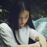 文艺意境头像女生 深情是什么万劫不复还是挫骨扬灰