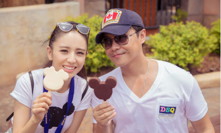 盘点各大明星游览上海迪士尼微信图片 迪士尼今日开园