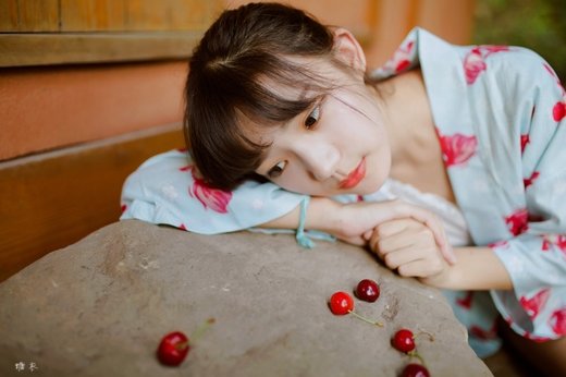 清纯素颜美女微信高清图片 莲花仙子