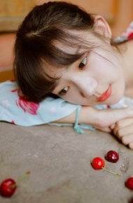 清纯素颜美女微信高清图片 莲花仙子