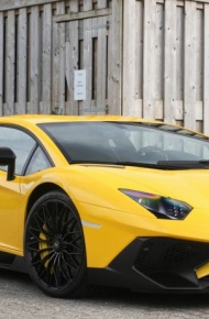 兰博基尼lp750-4 sv黄色跑车微信高清图片