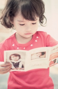 萌萌的欧美小女孩微信高清图片