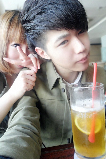 那些让我们羡慕的好看情侣图片 幸福就是在对的时间里,遇上对的你