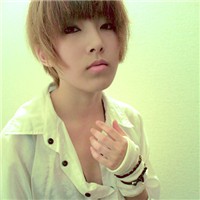 忧郁伤感男生个性微信头像_说不出的失落时我想你