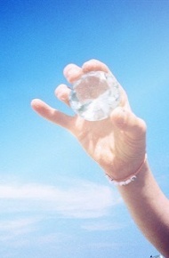 很经典的清新欧美风空间图片 总是仿佛略带几分几米式的忧伤