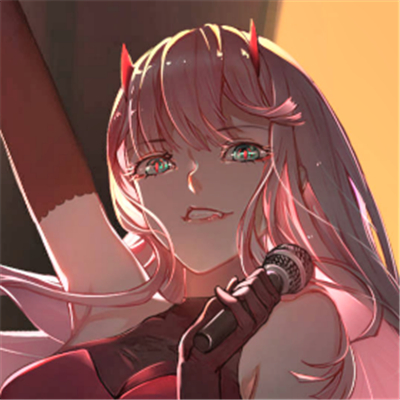 微信粉嫩时尚成熟二次元女生头像