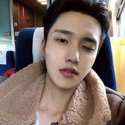 高冷成熟的男生系列微信头像套图下载