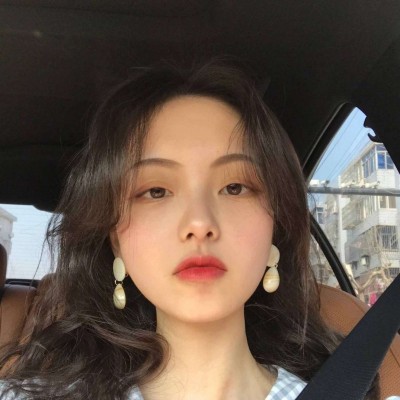 微信性感迷人女生头像