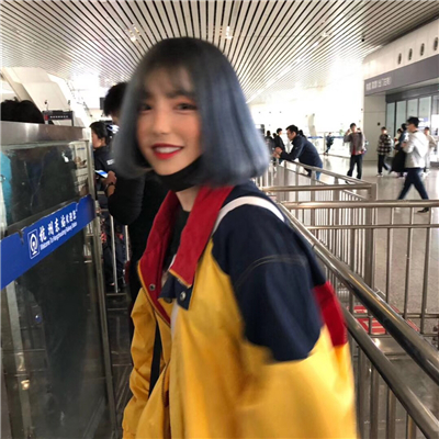 微信迷人性感个性女生头像