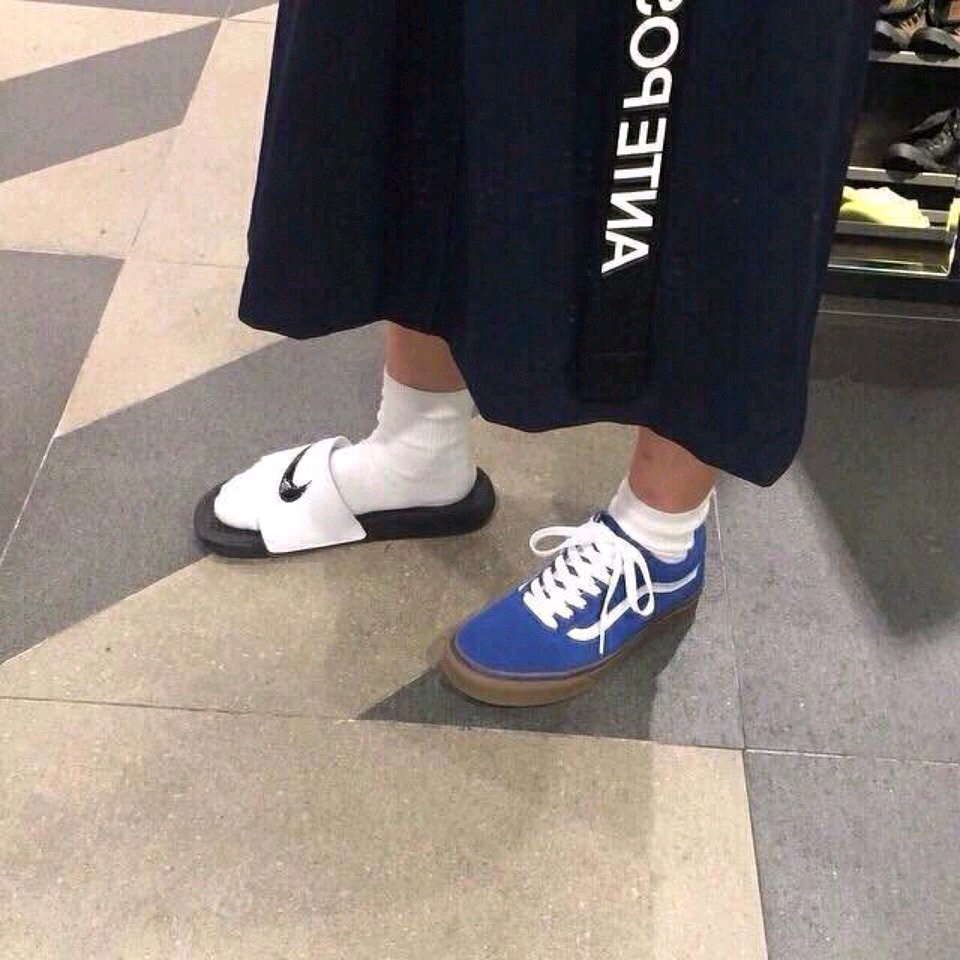 非主流好看女生微信头像