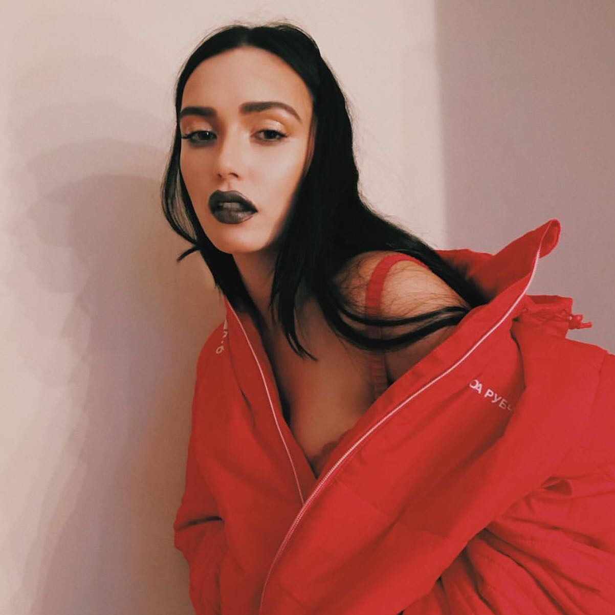 微信清新非主流冷酷女头