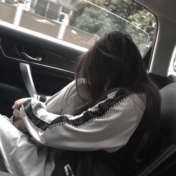 时尚清新女生头像