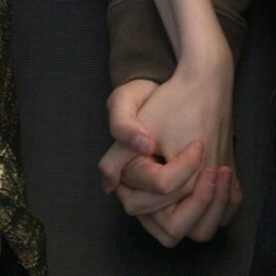 唯美好看的微信男女手牵手头像