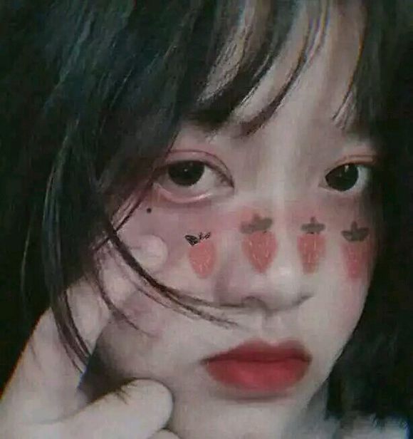 文艺高冷御姐女生头像