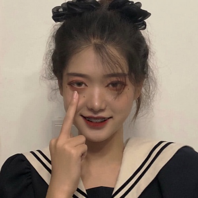 狂拽酷炫的微信炫酷时尚女生头像