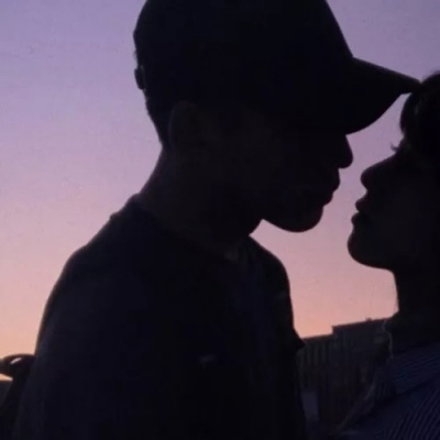 唯美意境的微信影子情侣头像