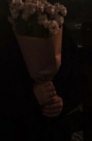 微信黑色治愈系背景图