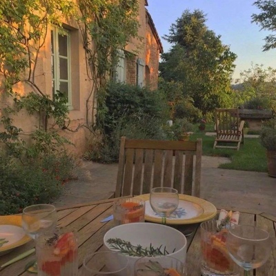 唯美绿色系治愈背景图