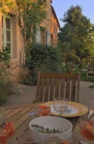 唯美绿色系治愈背景图