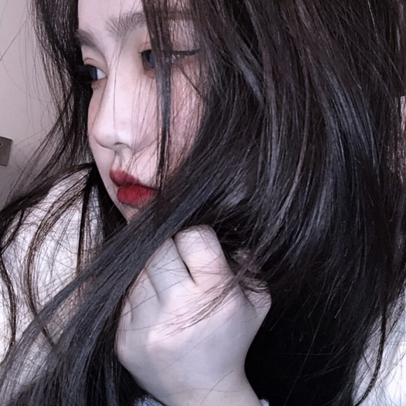 微信好看文艺阳光女生头像