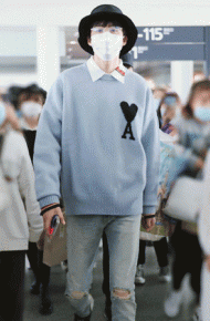 帅哥刘宇宁酷酷微信素材图片