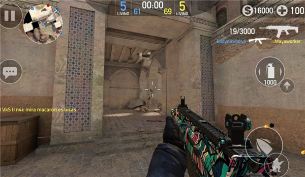 前锋突袭外挂版