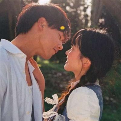 真人搞怪情侣头像