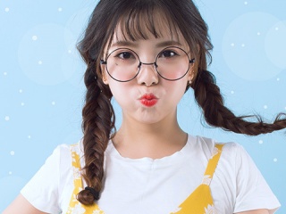 使用人多的自拍贴纸