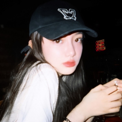 有魅力的高颜值女生微信头像