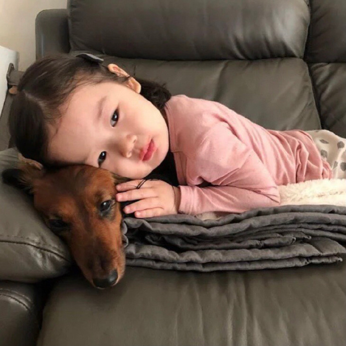 人类幼崽的可爱微信头像