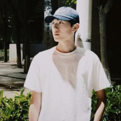 最新阳光帅气男生头像