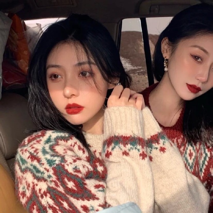 时尚文艺高颜值的闺蜜微信头像