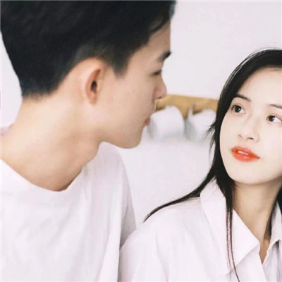 学院风情侣头像