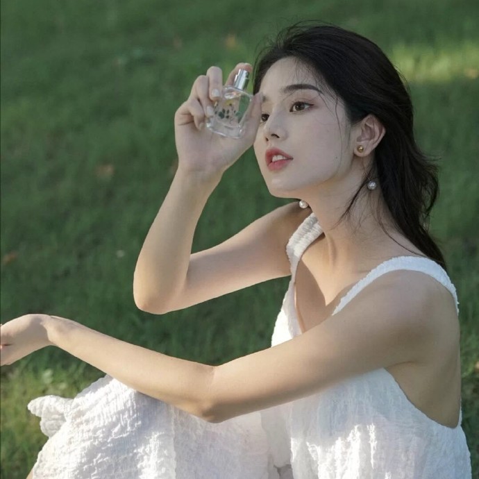 森系甜美可爱女生微信头像