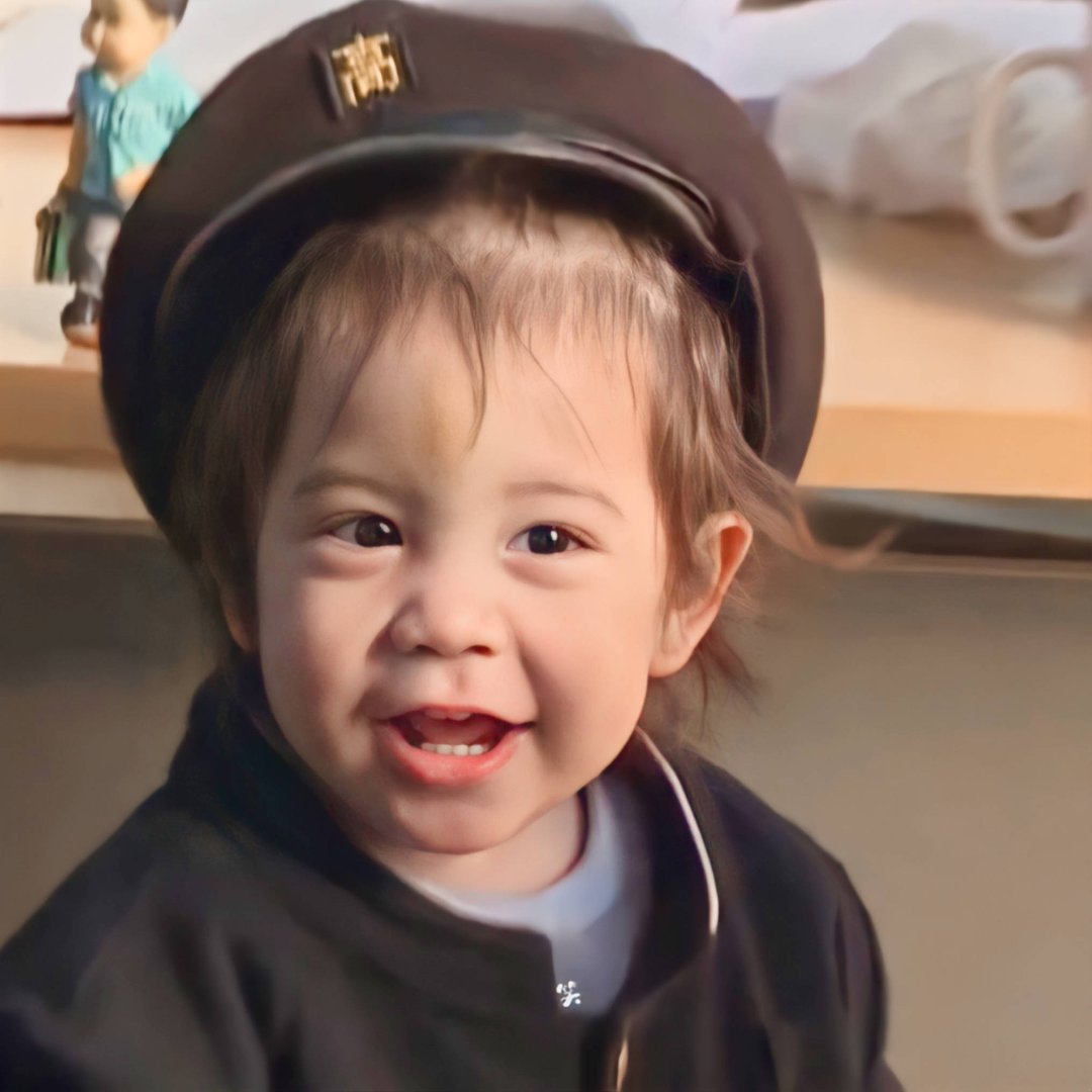 朴建厚可爱微信头像