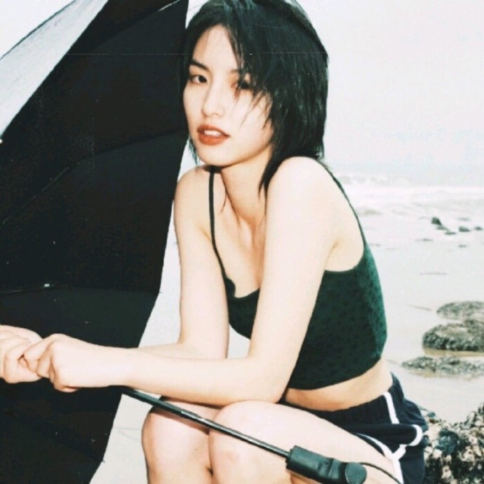 精致好看的女生微信头像