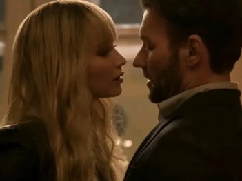 适合夜里看的小短剧