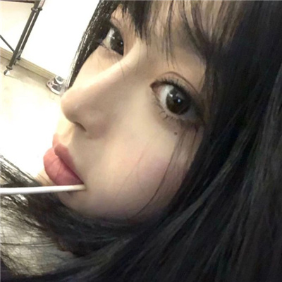 超级让人心疼的高颜值女头