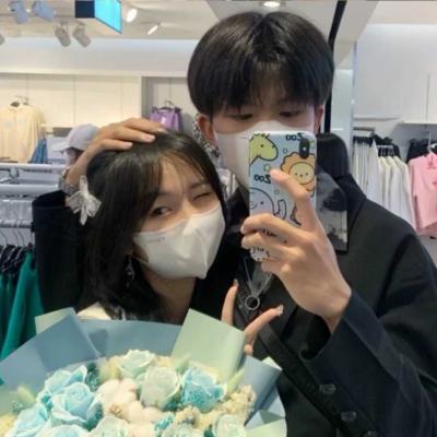 可爱又很恩爱的情侣头像