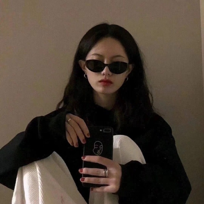 超火的高颜值美女微信头像