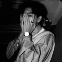 颓废伤感男生微信头像