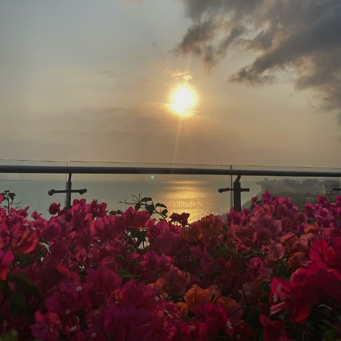 有意境超火的微信朋友圈背景图