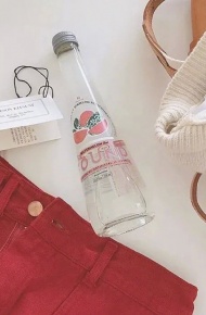 简约好看的个性微信朋友圈背景图